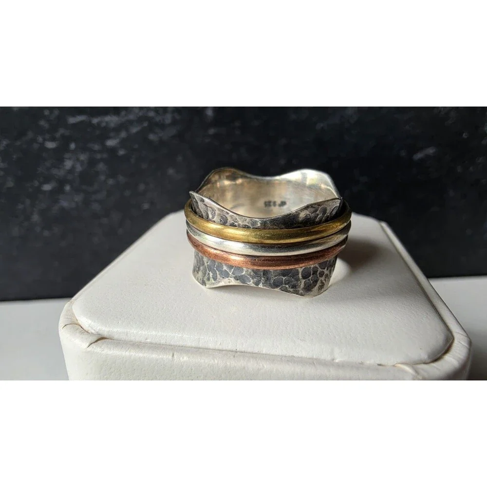 Doug Paulus 925 Hammered Silver Tricolored Spinner Ring, Size US 9 Vintage